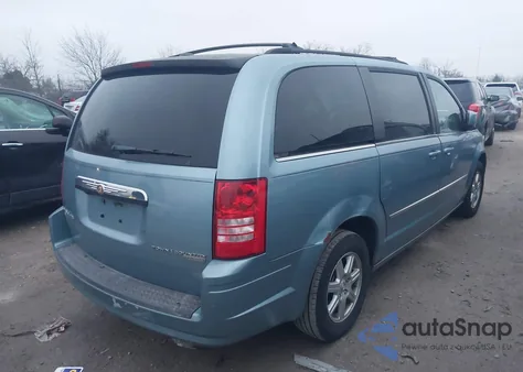 2010 Chrysler Town & Country Touring из США, поврежденный, VIN 2A4RR5DX5AR262454
